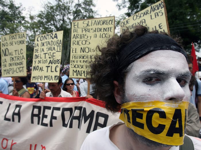 Anti-CAFTA protester in 2007.