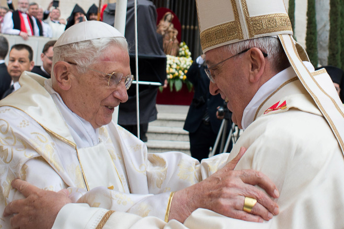 AFP/OSSERVATORE ROMANO/HO