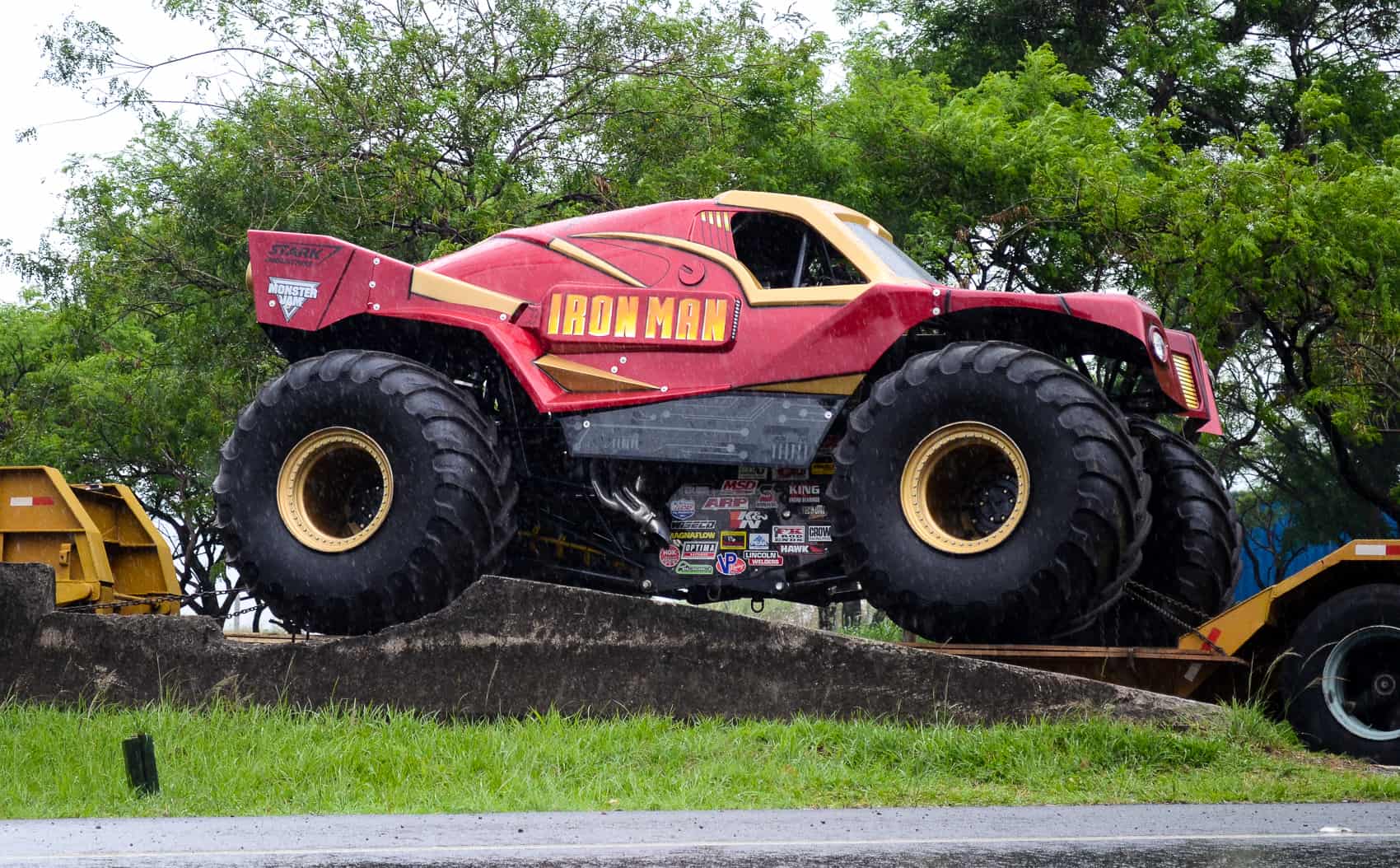 Monster Trucks Iron Man