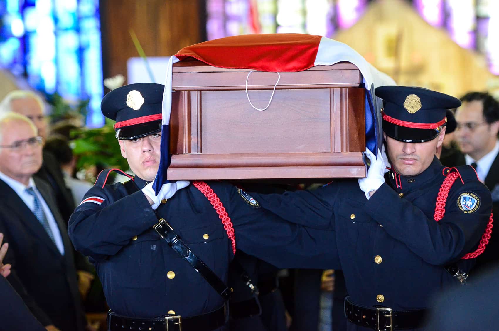 Don Beto Cañas is laid to rest with full honors