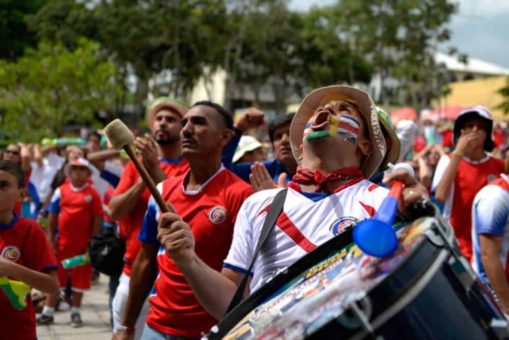 PHOTOS: Costa Ricans go wild celebrating World Cup upset over Uruguay ...