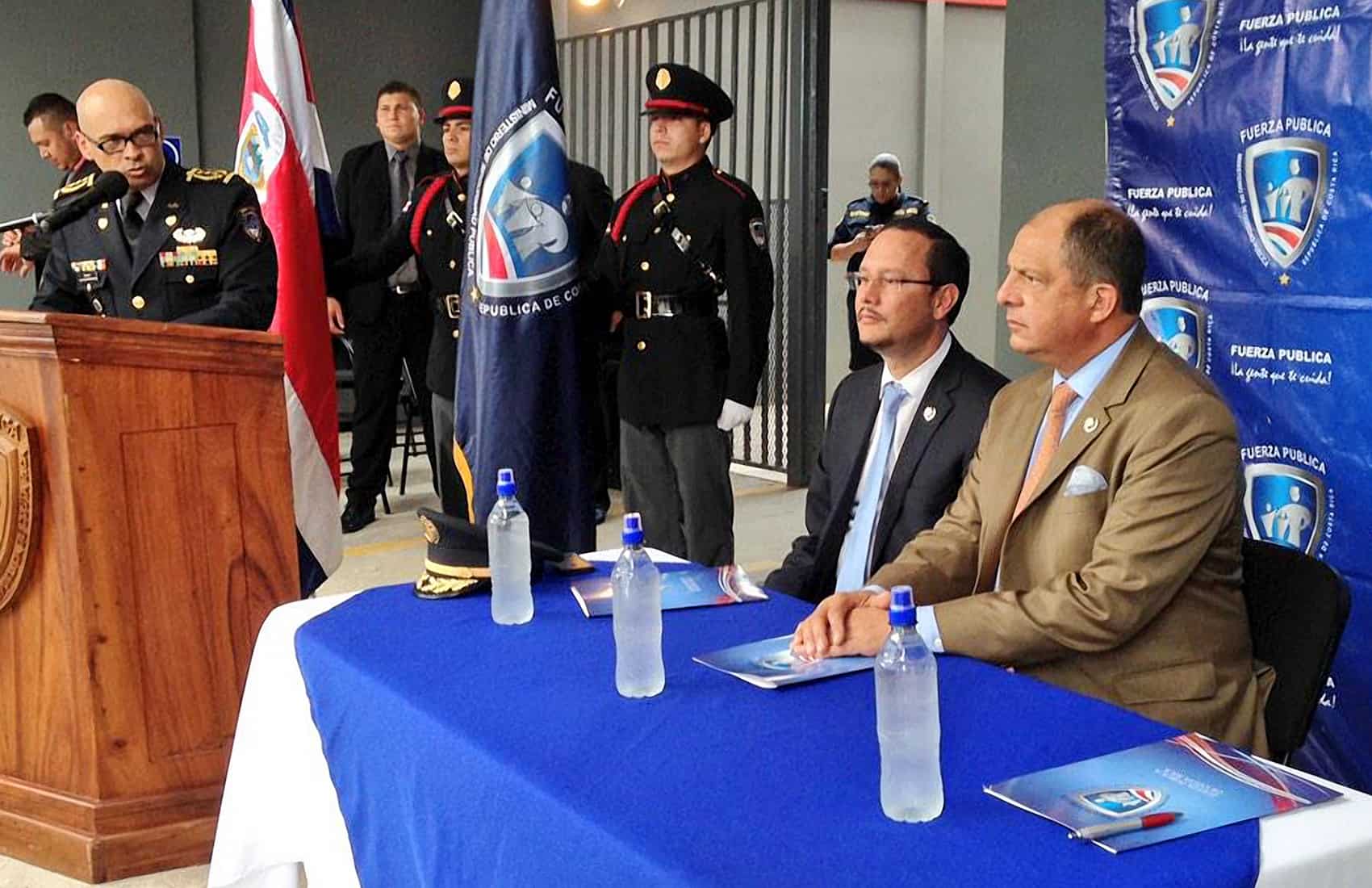 President Luis Guillermo Solís, Security Minister Celso Gamboa