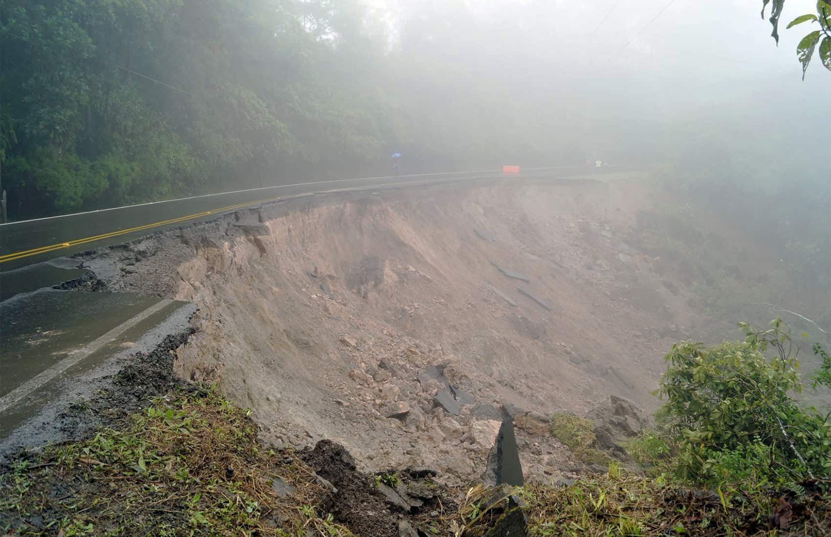 Landslide at Inter-American Highway South