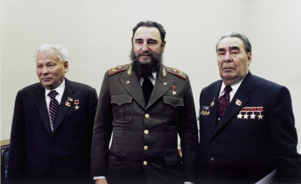 Inside Cold War Oval Office CIA Releases Intel Briefs   150411FidelCastro1981 1000x614 