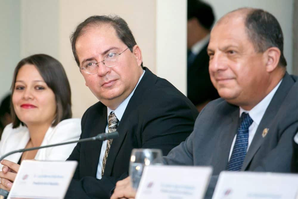 Communications Minister Mauricio Herrera Ulloa