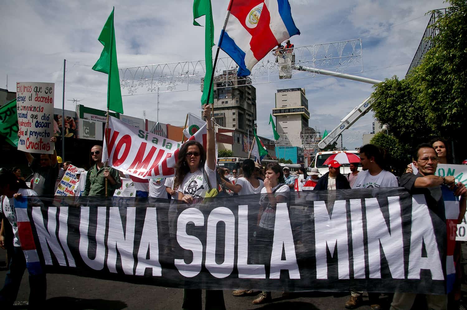 Protesters march in San José to show their opposition to Industrias infinito's gold mining project in Las Crucitas, near the Nicaraguan border, November 22, 2011.