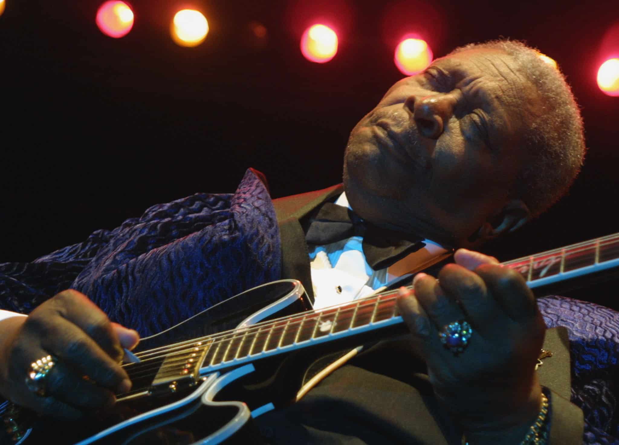 Blues legend B.B. King performing in Nice, southern France during the 8th Nice Jazz festival on July 25, 2001.