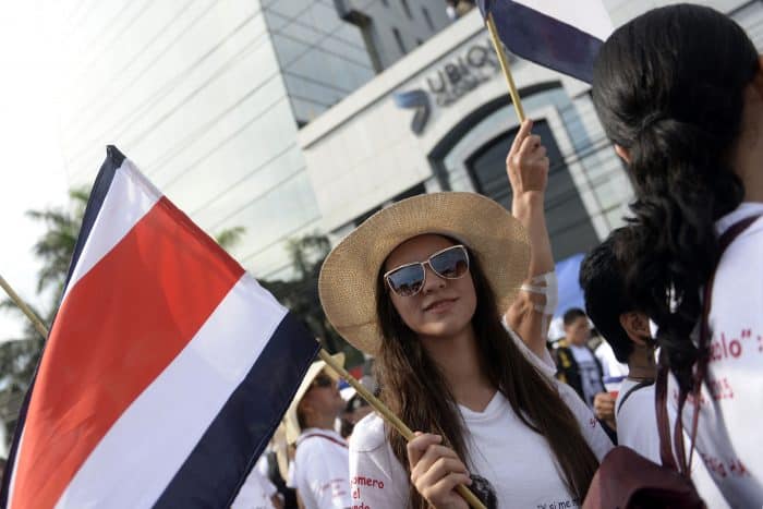 Thousands gathered in San Salvador Saturday to celebrate the beatification of Archbishop Óscar Romero. 