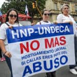 Members of the National Union of Caja Employees (UNDECA).