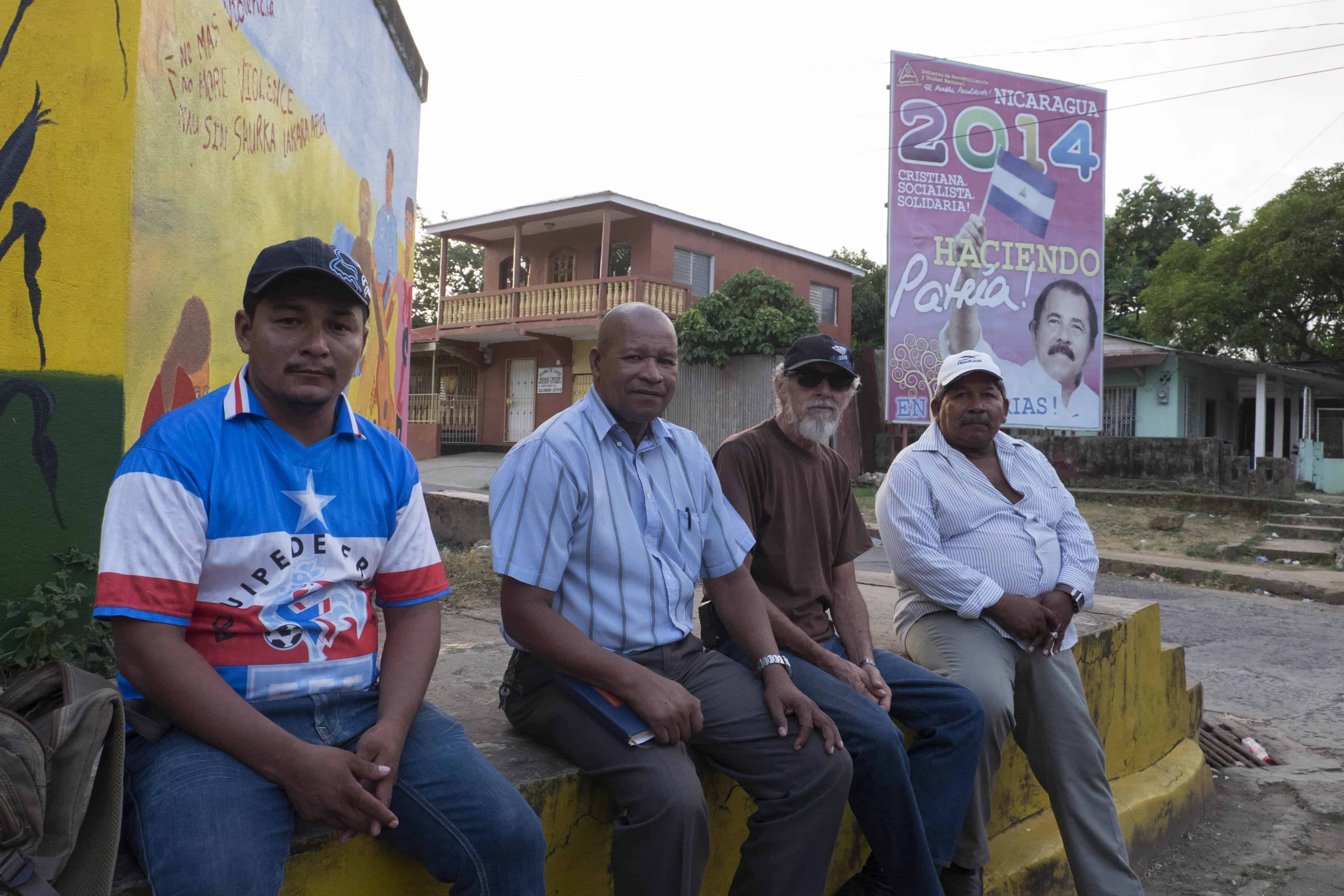 Pedro Moore, second left, and his pro-Moskitia group.