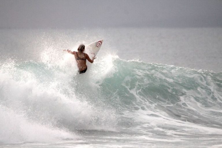 Pavones: Small Costa Rica surfing town faces big growing pains