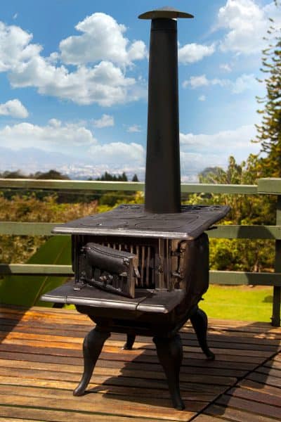 Wood burning stove