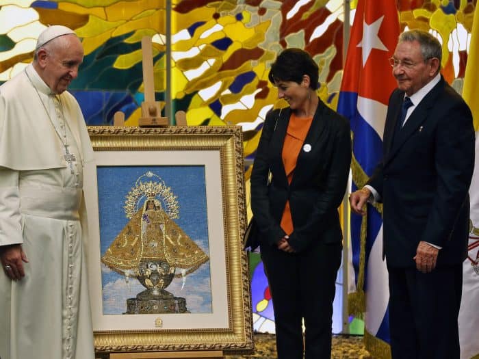 Pope Francis and Raúl Castro.