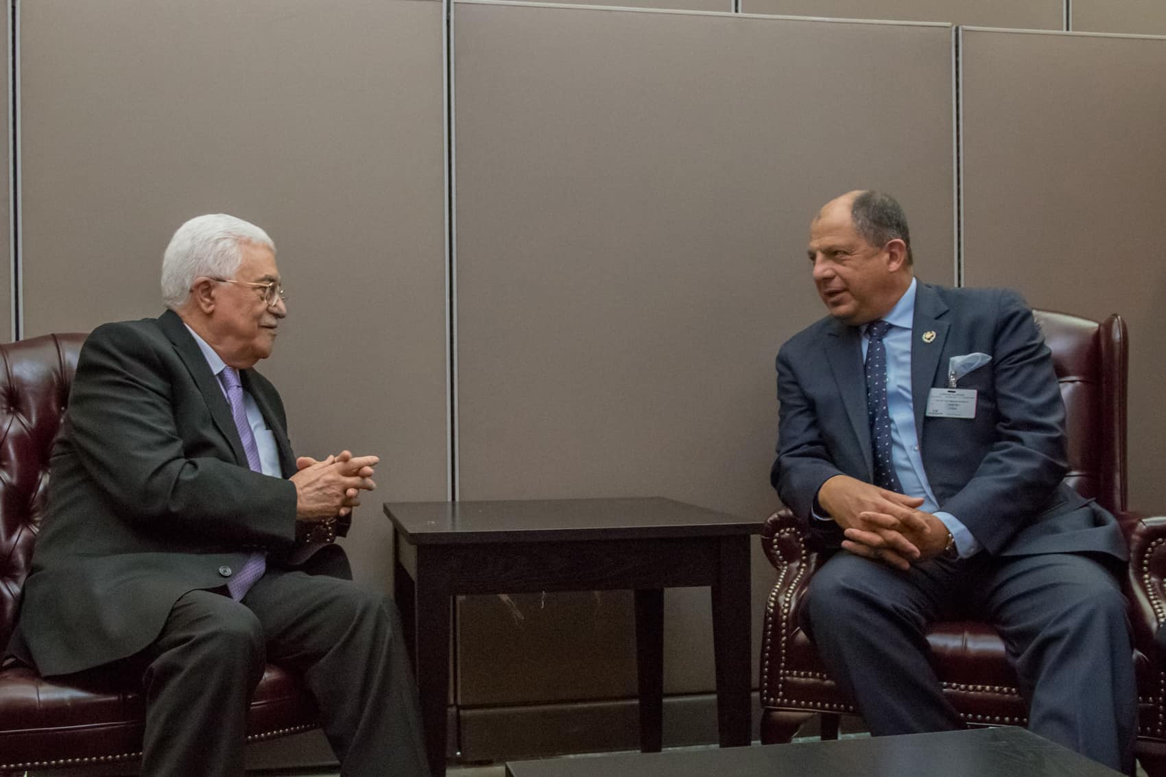 President Solís meets with Palestinian Authority President Mahmoud Abbas at UN