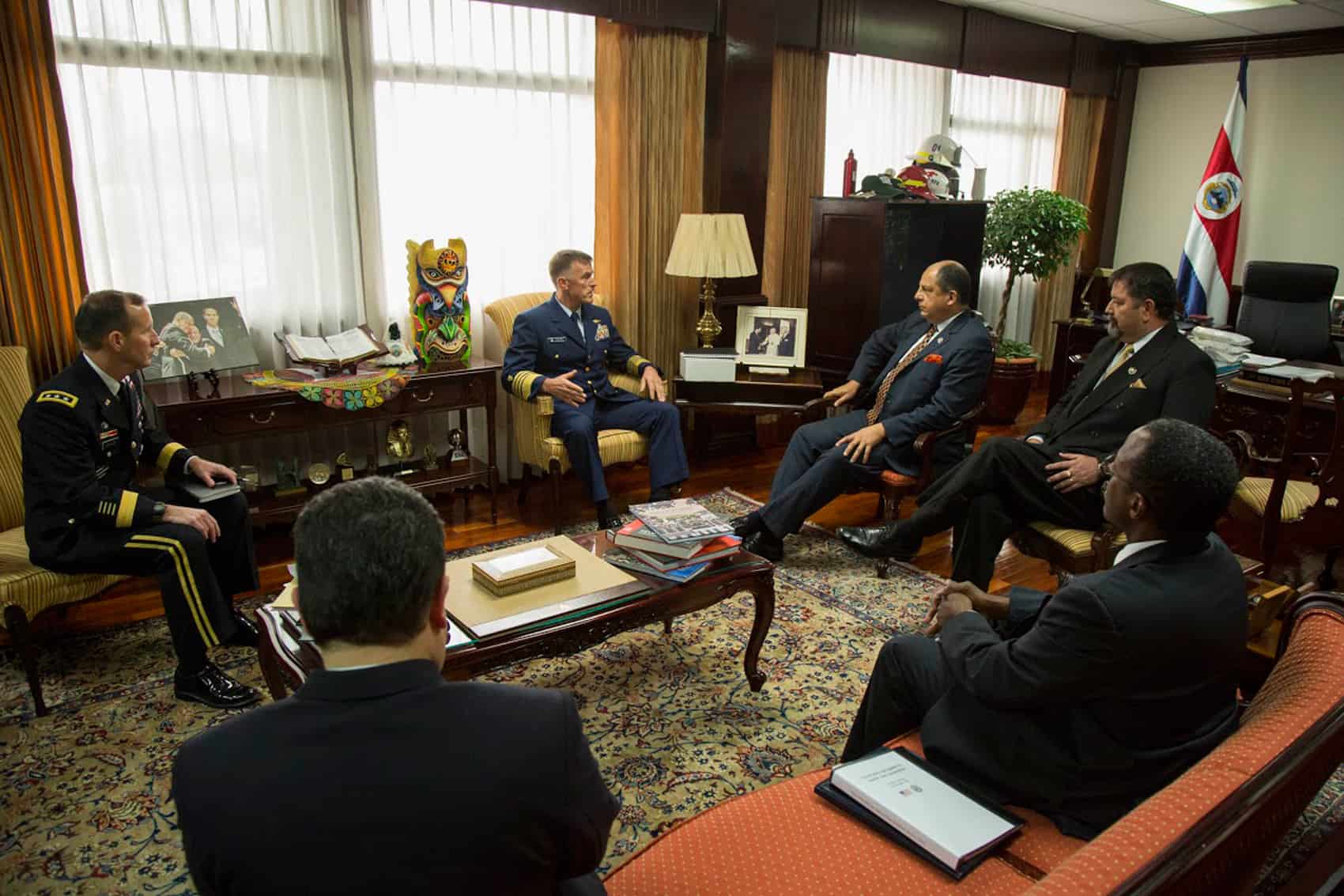 President Luis Guillermo Solís and U.S. officials