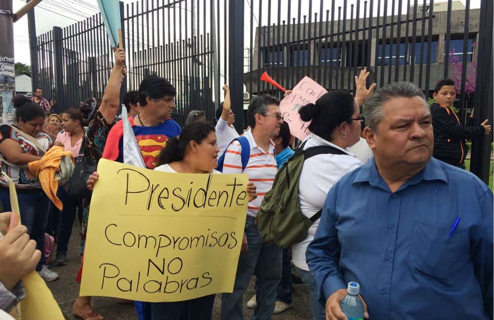 Demonstration at Casa Presidencial, Dec. 11 2015.