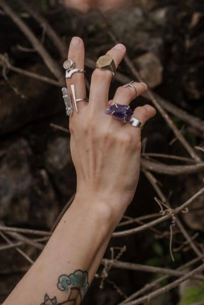 Elha's jewelry is perfect for the everyday occasion. [Via Facebook]