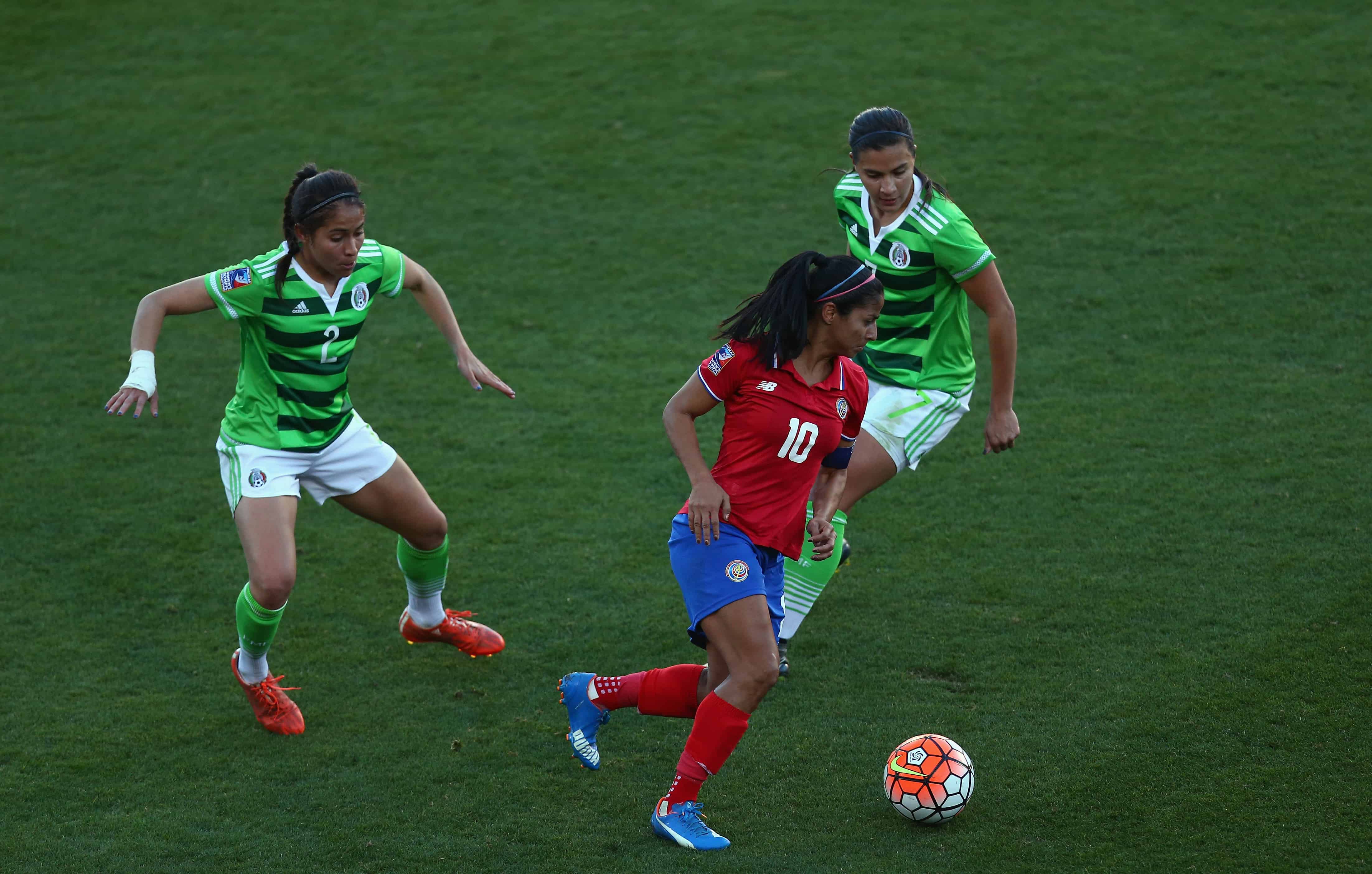Shirley Cruz, Costa Rica women's soccer