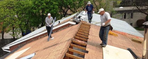 If buying a house in Costa Rica, get roof inspected — and maintain it
