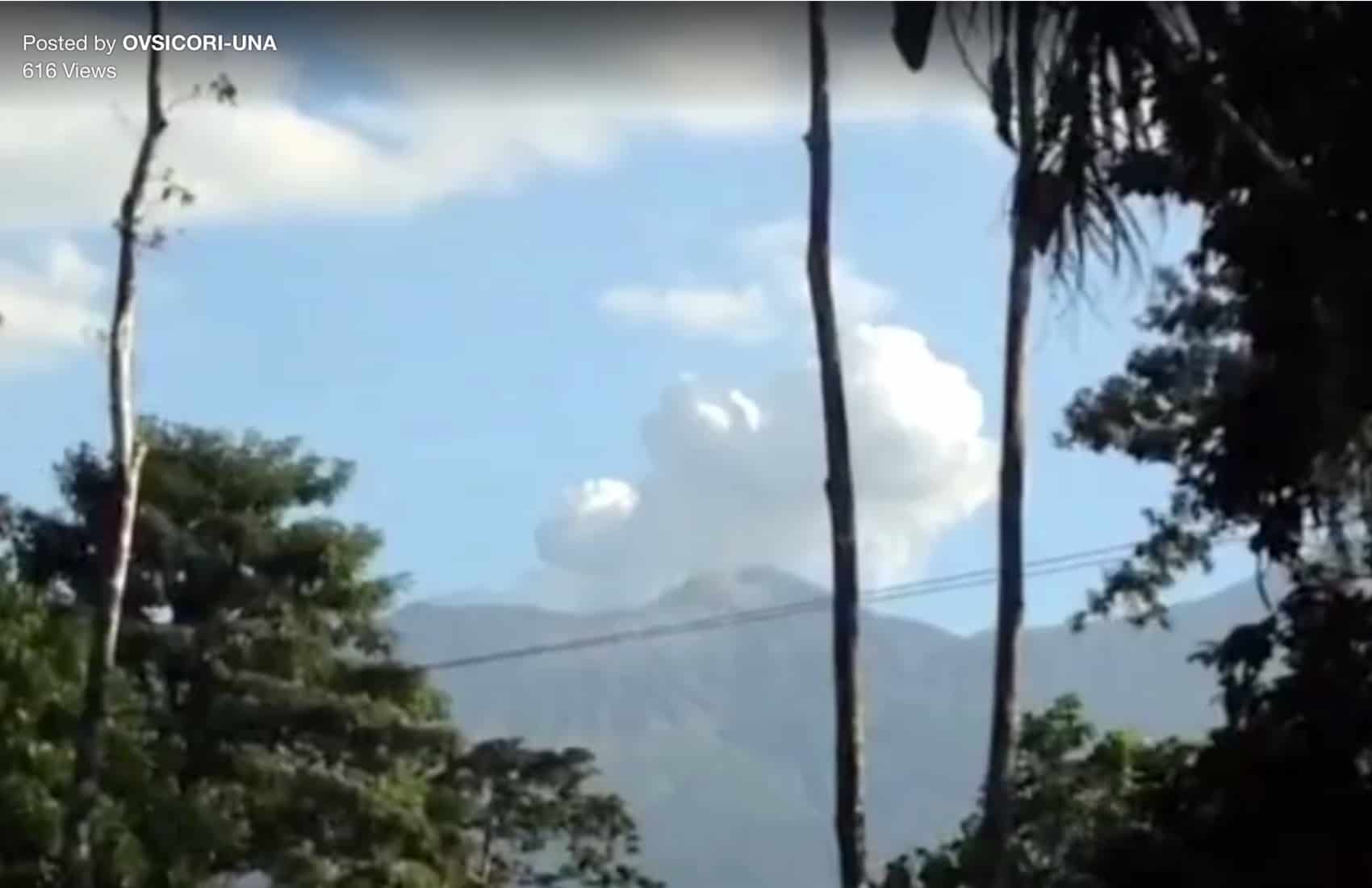 Eruption at Rincón de la Vieja Volcano, March 15, 2016.