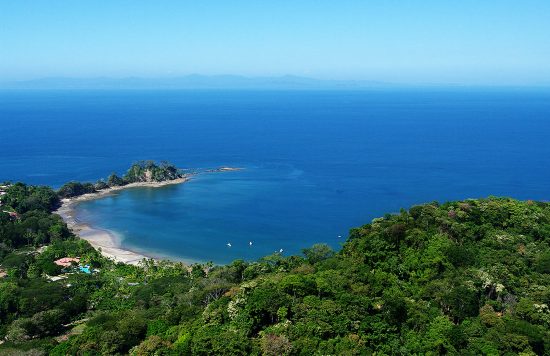 Costa Rica marks cleanest beaches with blue flags