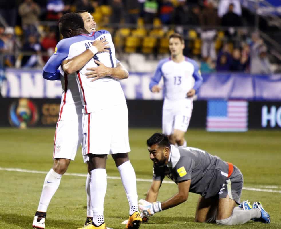 US men's team redeems itself with 4-0 thrashing of Guatemala