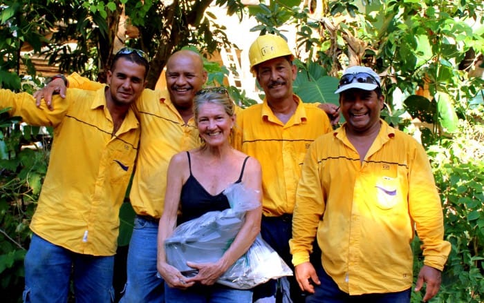 Vicki Coan of Sibu with friends from the Costa Rican Electricity Institute.