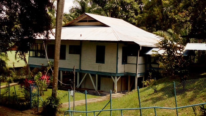 An old banana company building in the "American Zone" in Quepos.
