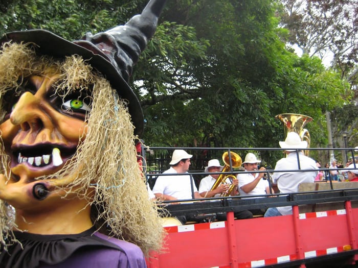 Fun and free in Costa Rica: Halloween masquerade parades