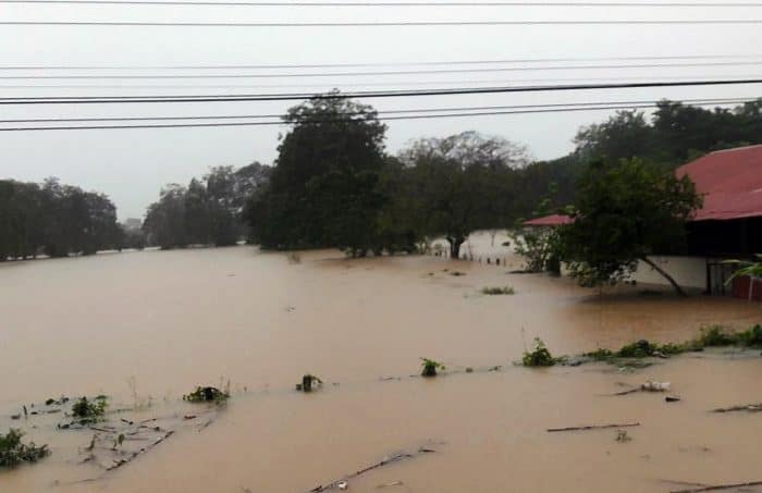 Flooding at Costa Rica's south Pacific
