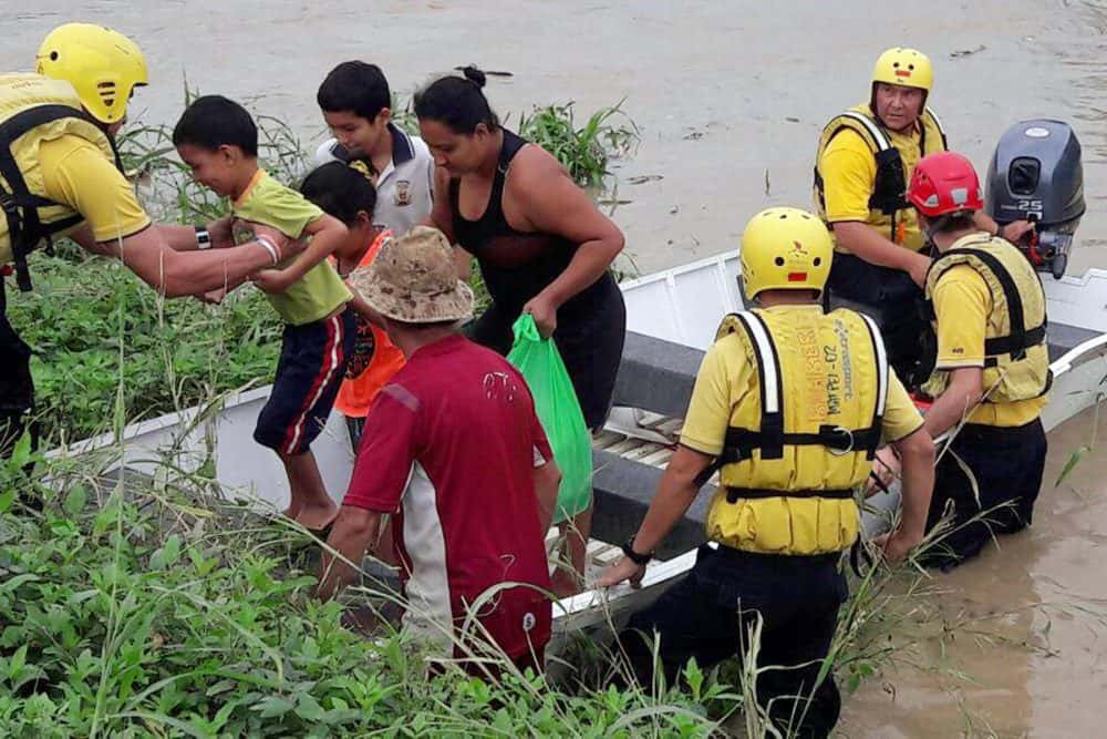 Costa Rican public agencies to close due to Hurricane Otto