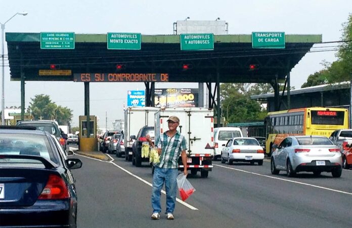 Costa Rica Orders Removal of Toll Booths Near San Jose Airport