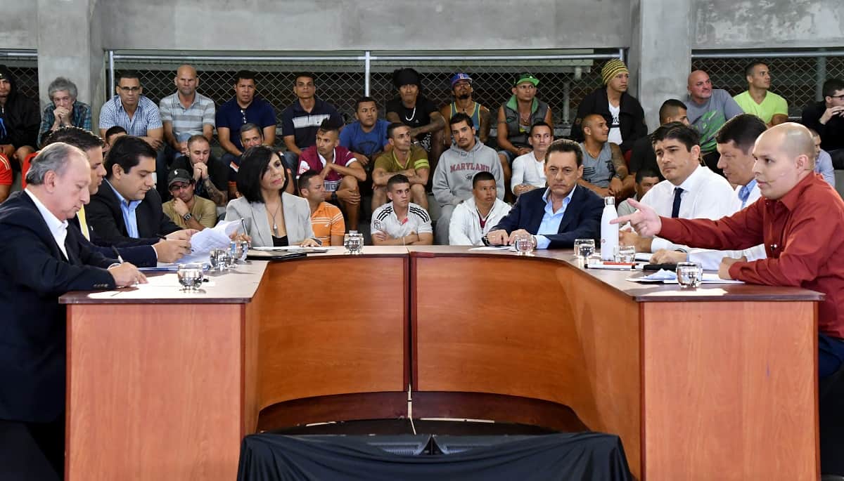 Costa Rican presidential candidates debate on Nov. 2, 2017 at La Reforma prison