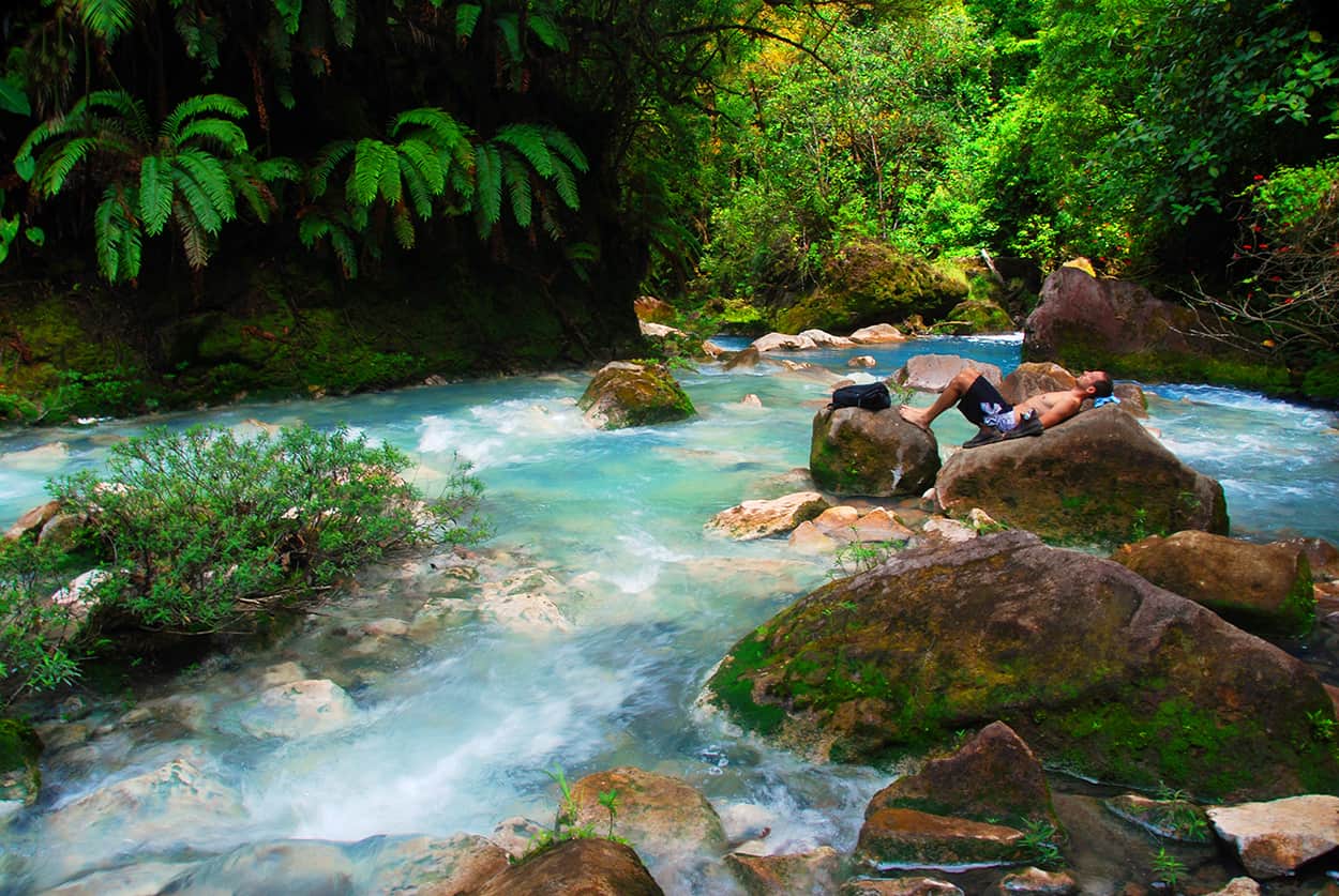 A blissful day at Costa Rica's Río Celeste.