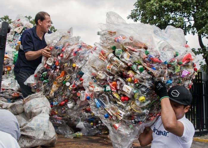 Plastic bottle recycling in Costa Rica