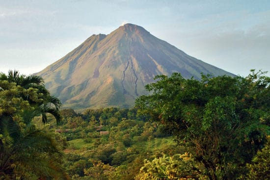 A list of Costa Rica national parks open in August