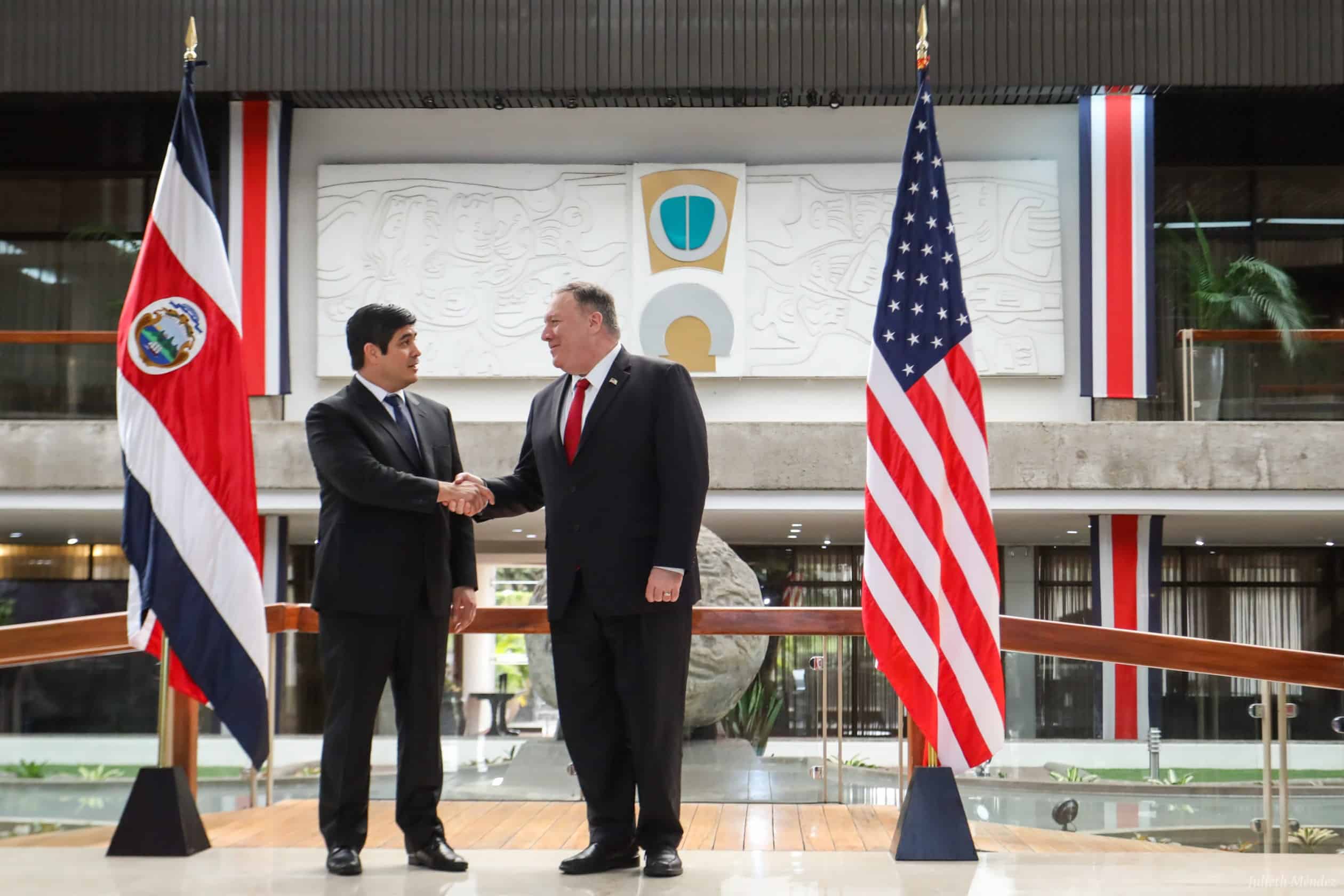 President Carlos Alvarado meets with U.S. Secretary of State Mike Pompeo.