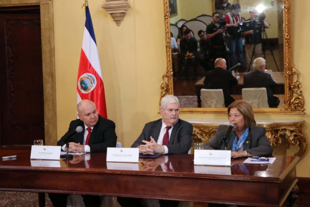 Costa Rican government responds to Level 2 travel advisory from the