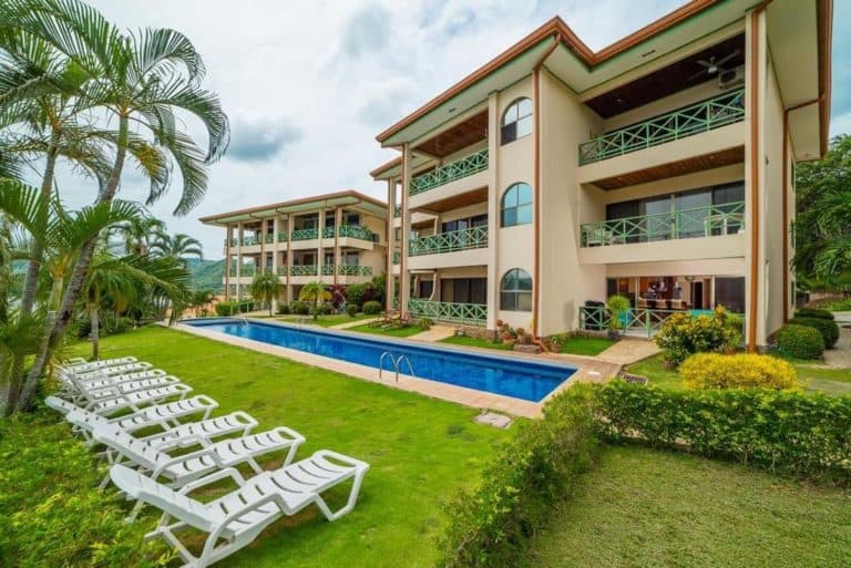 Costa Rica Oceanfront Condo: Flamingo Beach