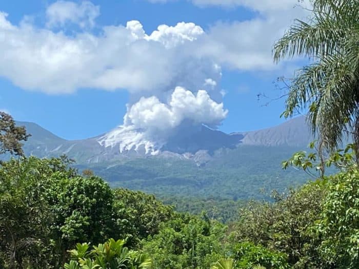 Rincón de la Vieja Volcano eruption in Costa Rica