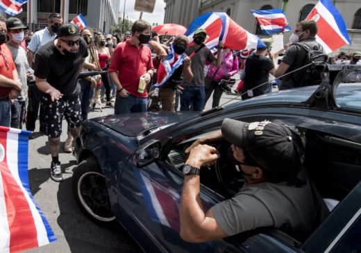 Costa Rica endures second day of road blockades as protests continues against IMF deal