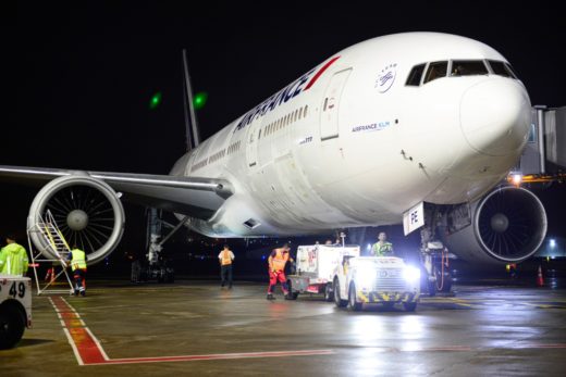 PAHO urges countries not to require coronavirus tests from travelers