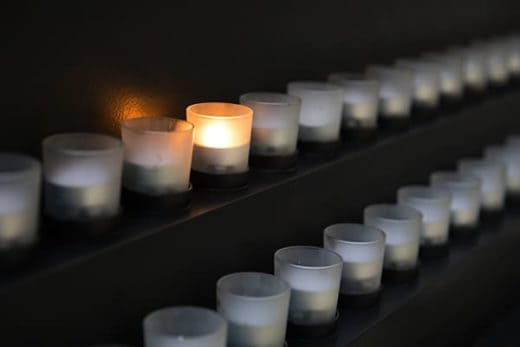 International communities commemorate Holocaust Remembrance Day