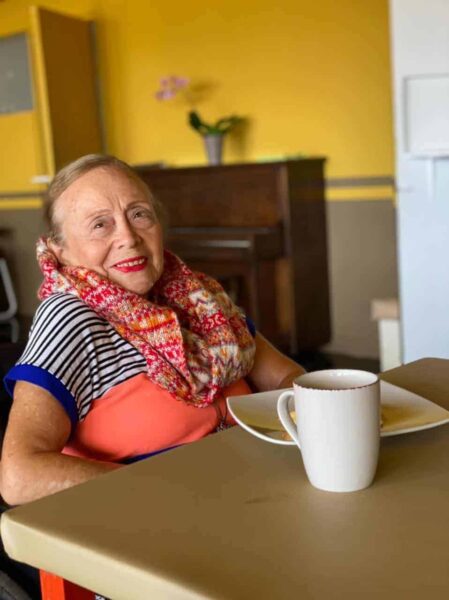 One of the residents of Bello Horizonte enjoys a coffee break.