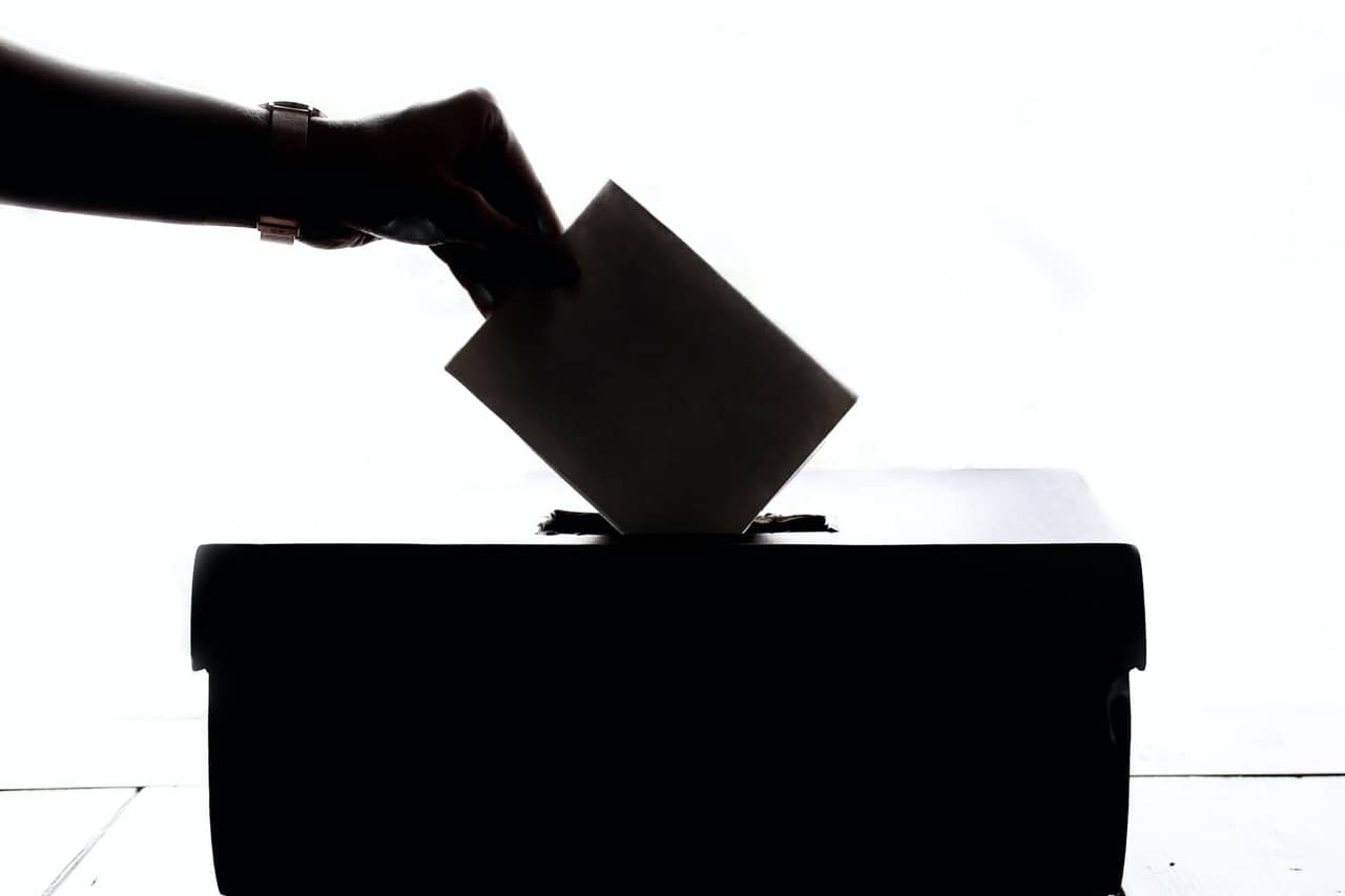 Voting in Costa Rica Electiono
