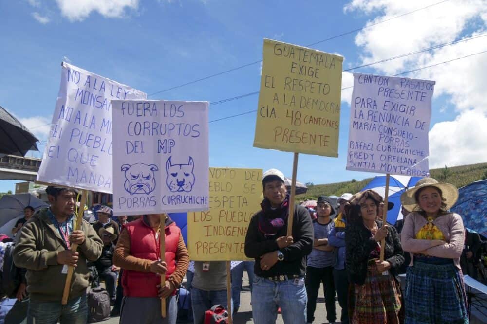 Indigenous Groups In Guatemala Block Highways To Protest Attorney General   Guatemala Protests 1000x666 