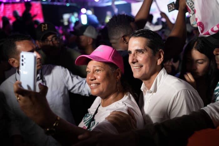 Rómulo Roux Panama elections