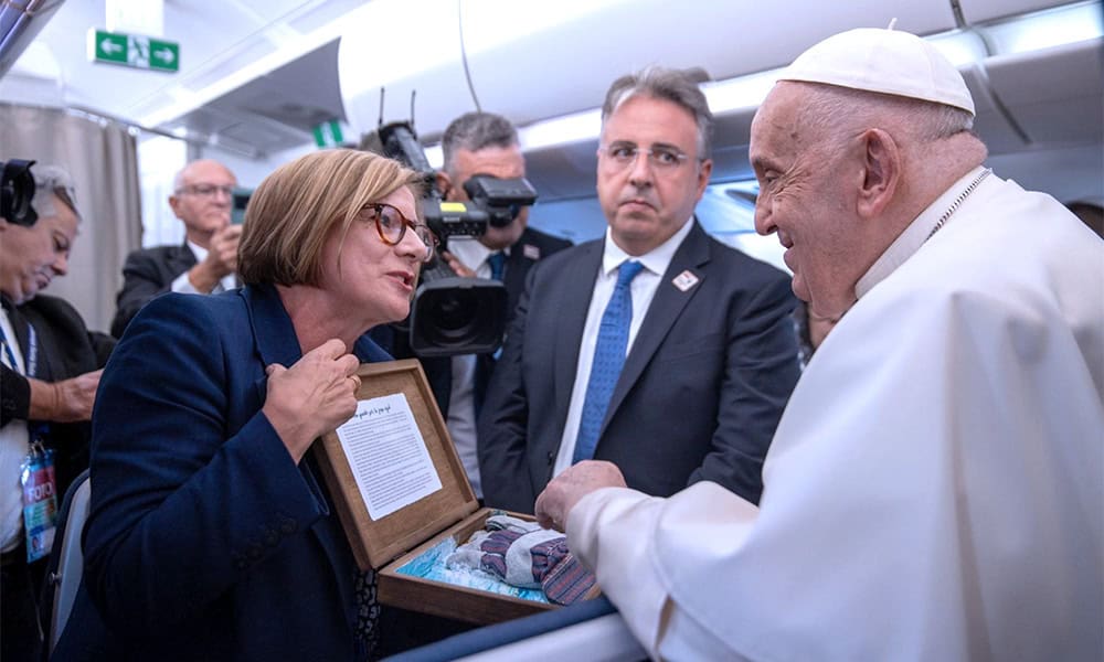 Costa Rica Gift to Pope Francis