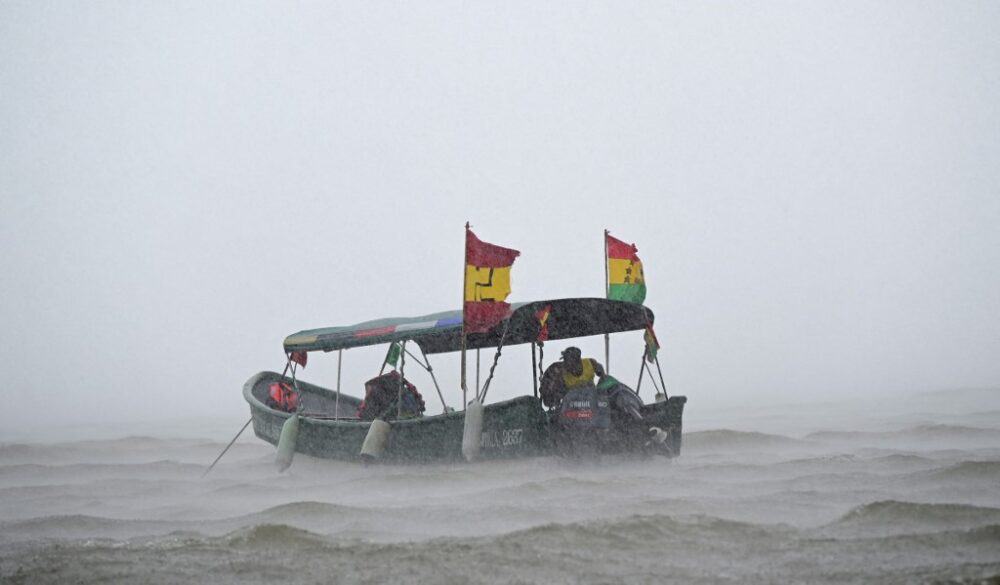 Tragic Capsizing Off Panama as Migrant Boat Sinks with Child Fatality