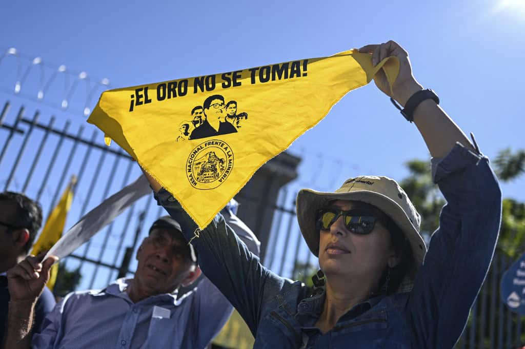 El Salvador Gold Mining Protest